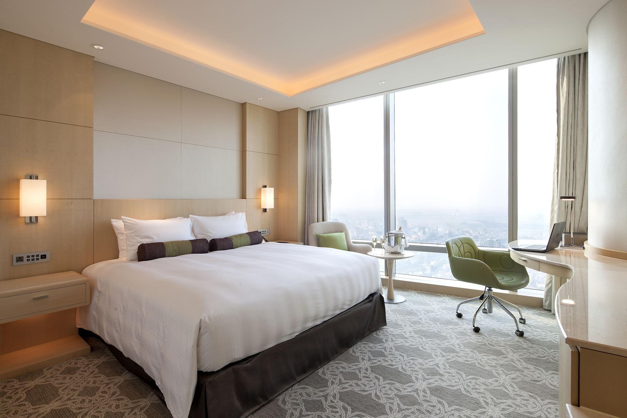 Lotte Hotel Hanoi Eksteriør billede Deluxe Room
